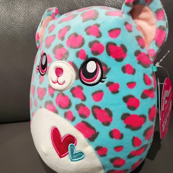 8" Squishmallow Chelsea Valentine edition - Picture 3 of 5